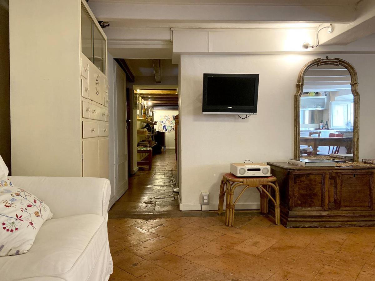 Fascinating Central Hideaway In A Physicist'S Home Όπως Εξωτερικό φωτογραφία